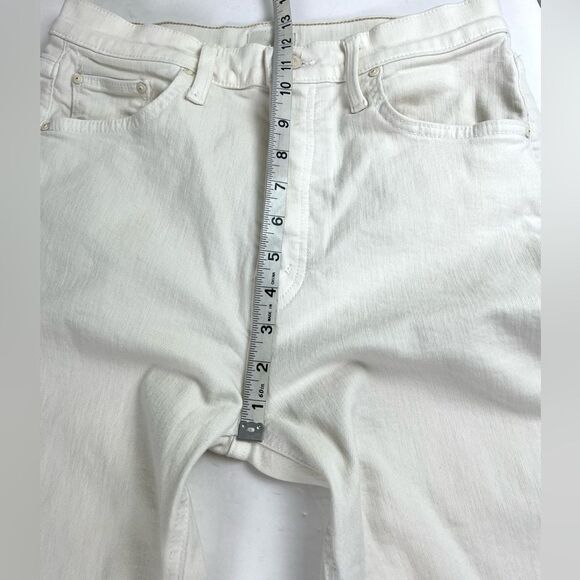 MOTHER The Tripper Ankle Play Date Fray Jeans - Picture 13 of 14